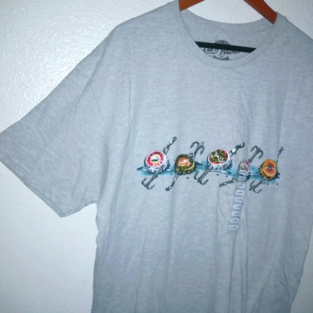 Out of Bounds XL  Mens Fishing Lure Beer Cap Shirt New!